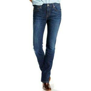 Levis Perfect Waist Straight 525 Jeans Size 8